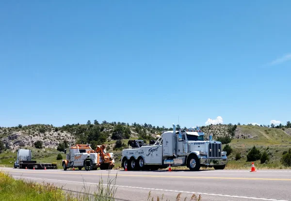 Lee's Towing - photo 2