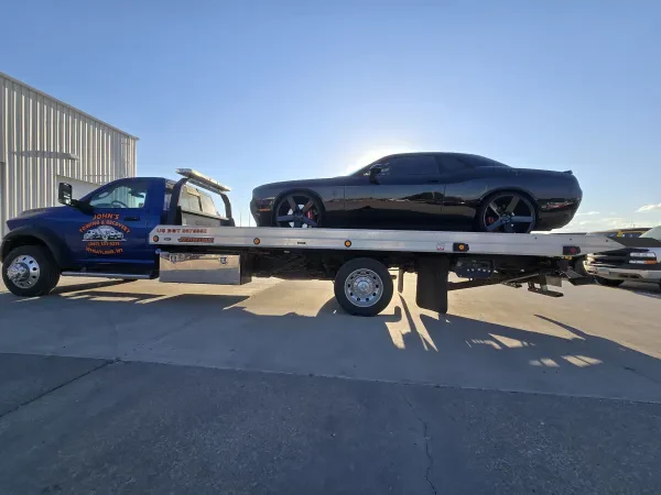 John's Towing and Recovery - photo 2