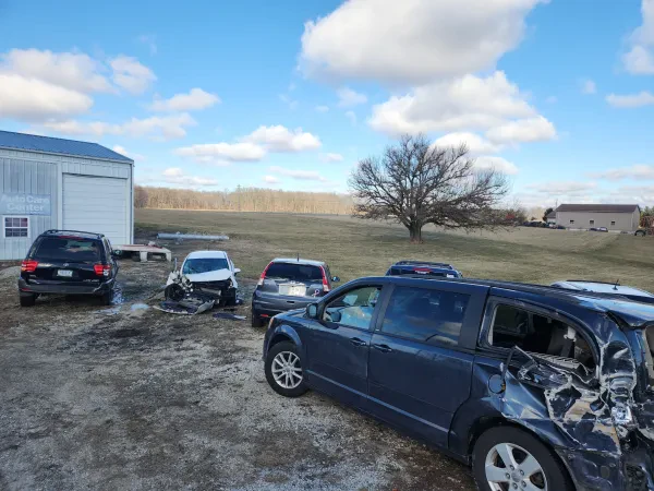 Alig's Towing and Recovery - photo 3