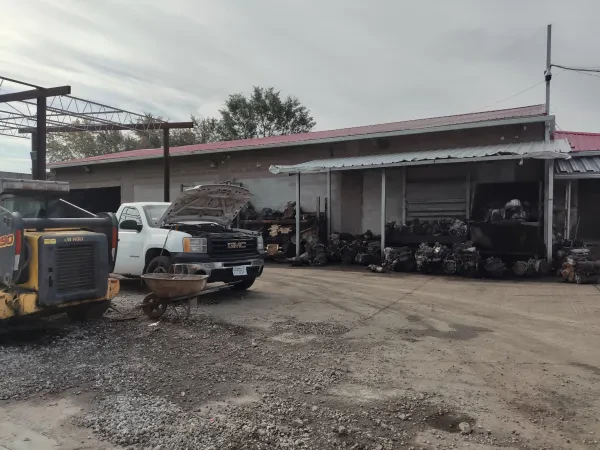 City Auto Parts & Glass - photo 4