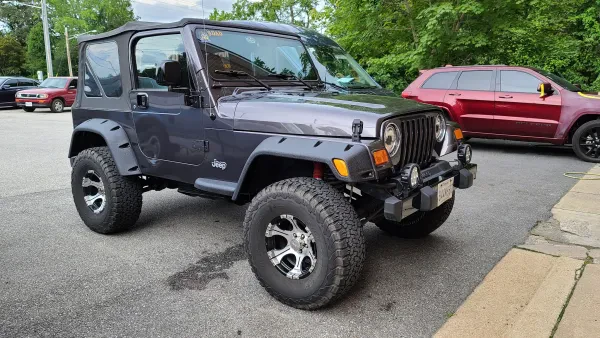 Calvert Body Works Inc - photo 2