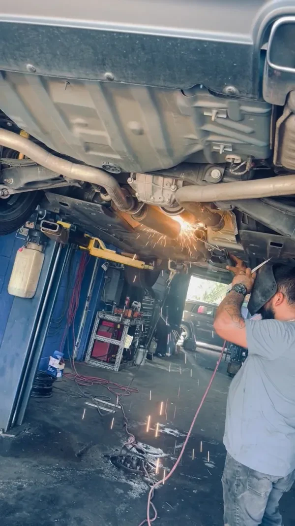 Victor Auto Service & Mufflers Shop - photo 2