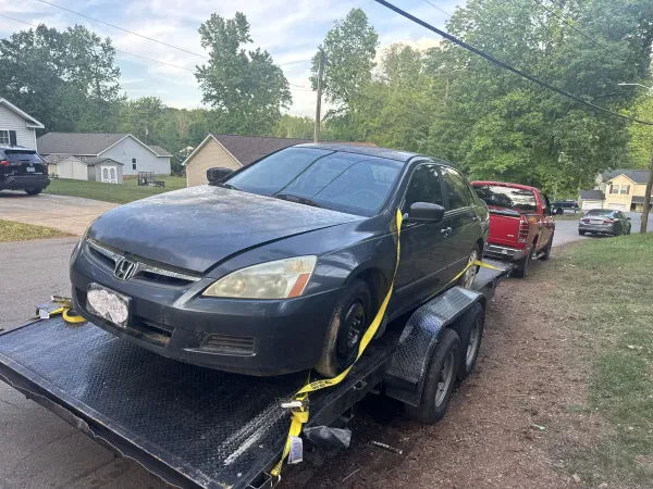 Haul It In Salvage Cars LLC - photo 2