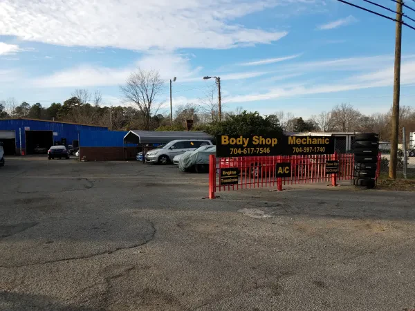 Mecias Auto Service & Body Shop LLC - photo 2