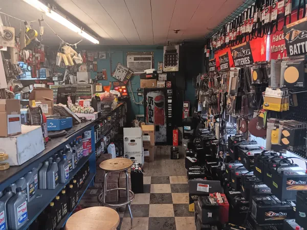 Jim's Auto Accessories Inc - photo 2