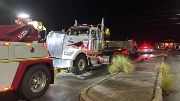 Pro Car Towing & Repair - photo 4