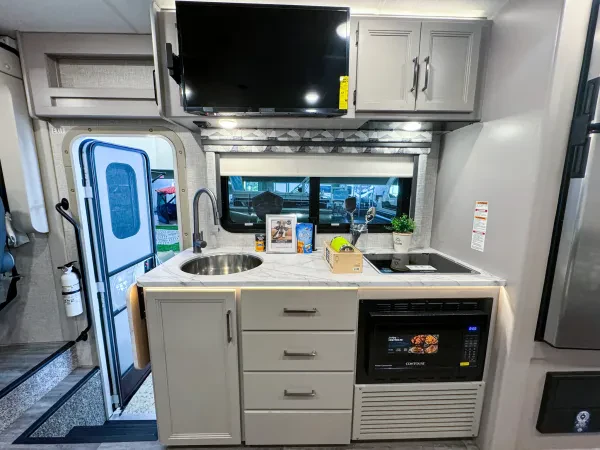 Colton RV-Lehigh Valley - photo 4