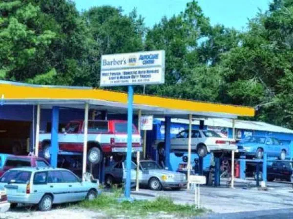 Barber's Towing & Recovery - photo 2