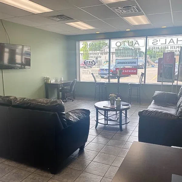 Hal's Auto Clinic - photo 4