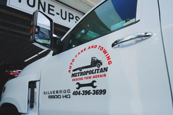 Metropolitan Auto Care and Towing - photo 4