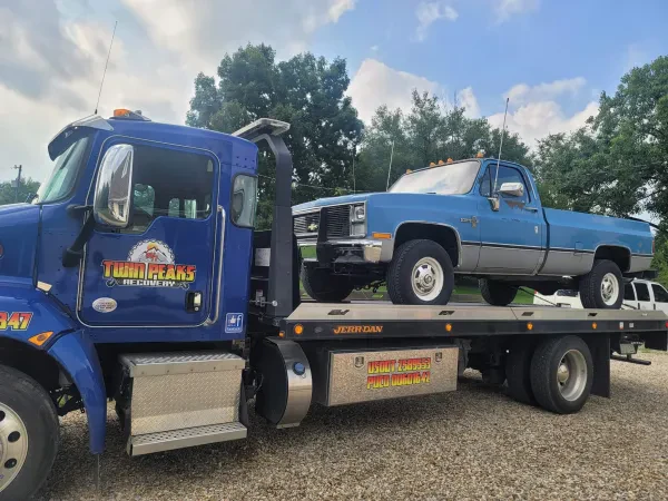 Twin Peaks Towing & Recovery - photo 2