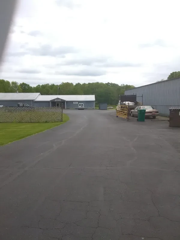 Rowe's Auto Parts - photo 4