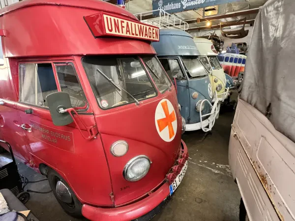 Eddy and Dave's Garage - photo 2