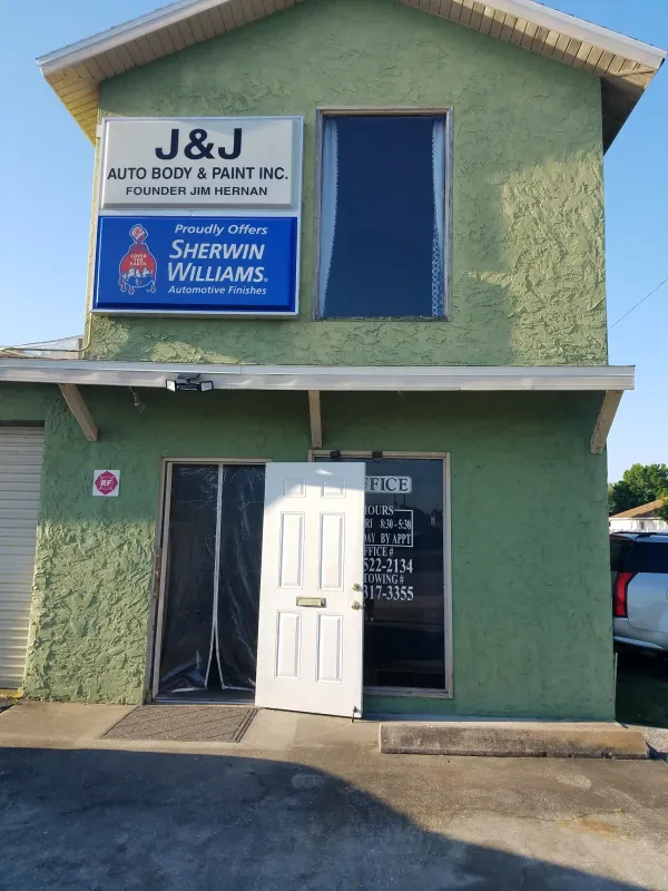 J & J Auto Body & Painting Inc - photo 3