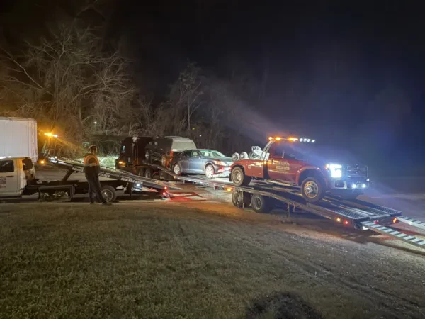 J & N Towing 24/7 LLC - photo 3