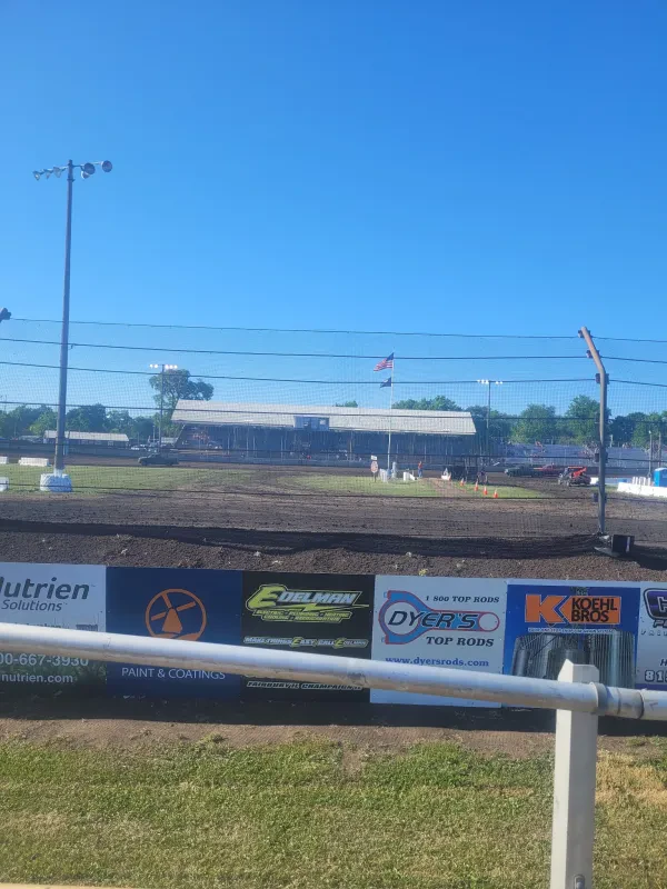 Fairbury American Legion Speedway - photo 4
