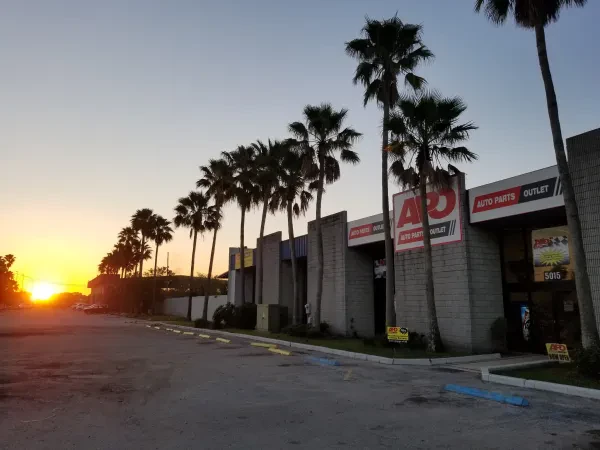 Auto Parts Outlet - Tampa - photo 3