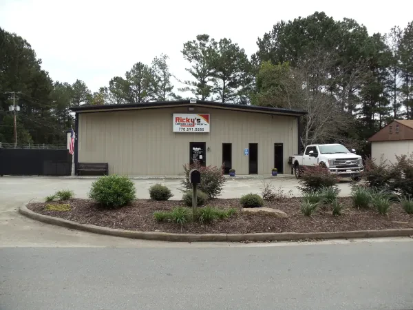 Ricky's Collision Center - photo 3