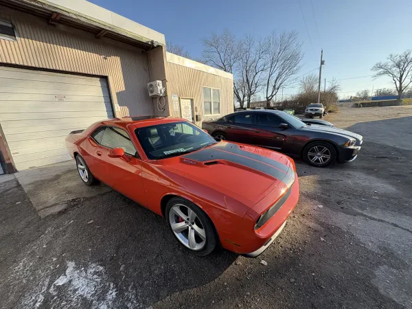 G Town Autobody - photo 2