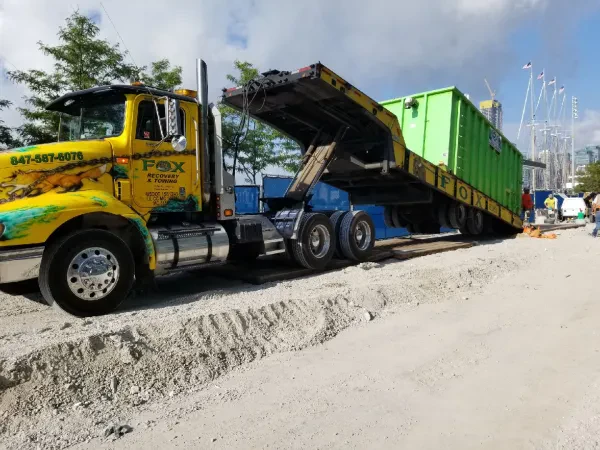 Fox Recovery and Towing - photo 2