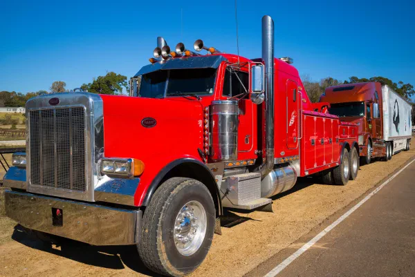 AF Express Towing & Road Service & Truck Repair Shop - photo 4