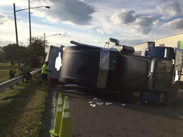Weil Wrecker Service - Car Towing & Heavy Duty Semi Truck Recovery - photo 4