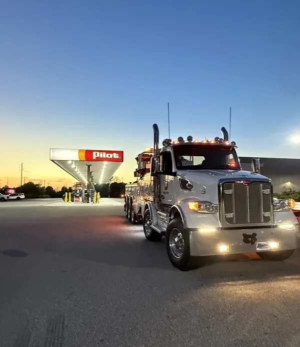 FAST RESPONSE TOWING AND RECOVERY OF YEEHAW JUNCTION - photo 3
