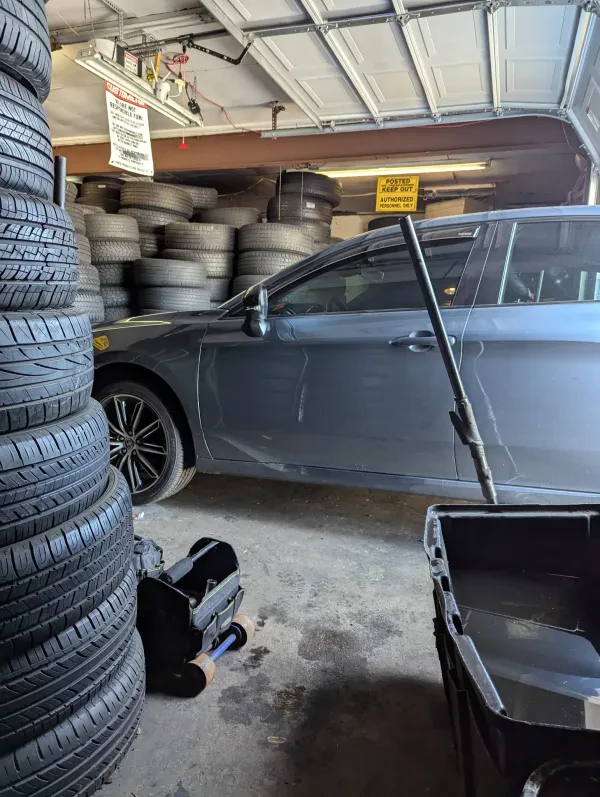 Mely Tire Shop - photo 2