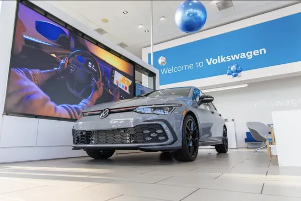 McKenna Volkswagen Cerritos Service Center - photo 3