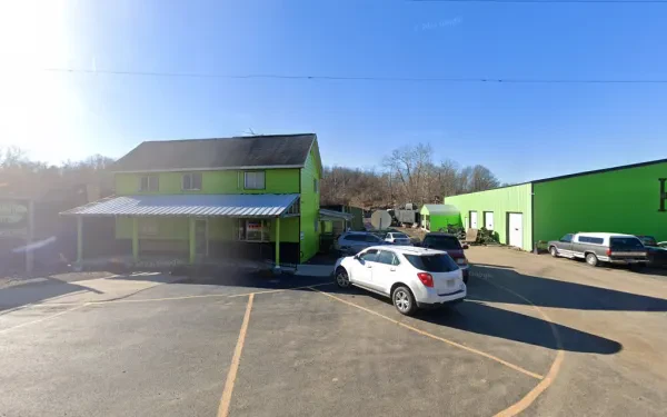 Hoyle's Auto Salvage - photo 3