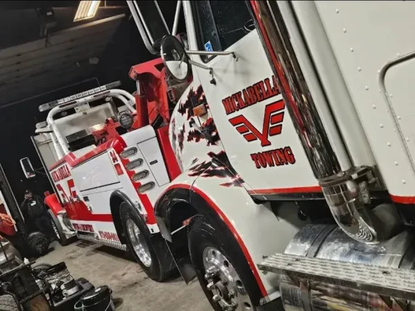 Mickabella Repair & Towing co - photo 4