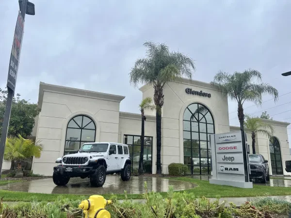 Glendale Dodge Chrysler Jeep Ram - photo 4