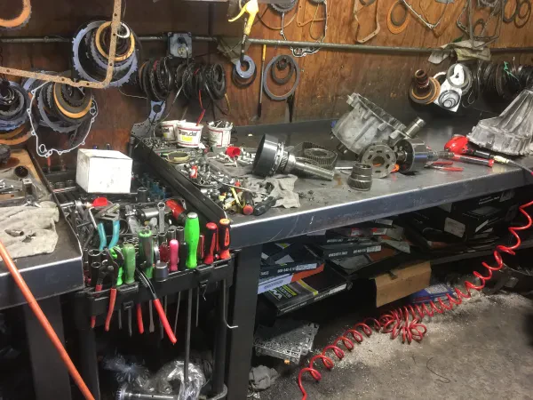 Mc Queen's Auto Repair - photo 4