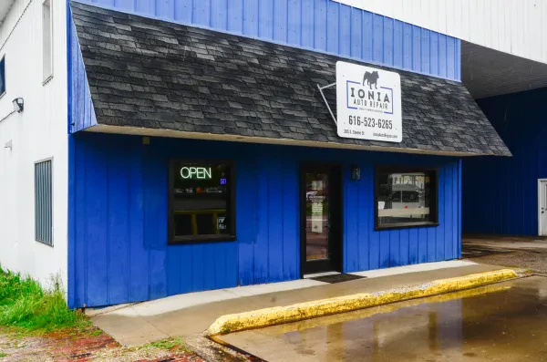 Ionia Auto Repair - photo 3