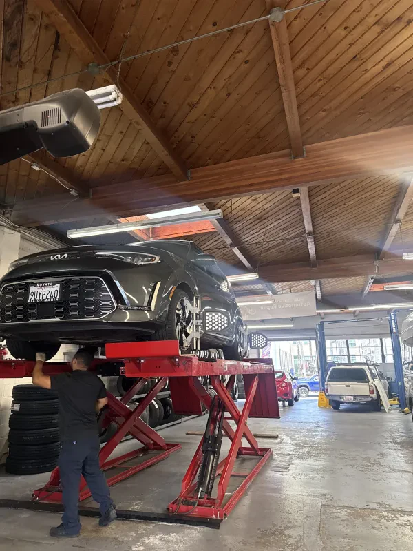 AmayaS' Auto Repair and Towing - photo 3