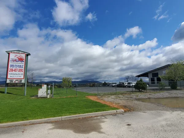 Post Falls Auto Auction - photo 4