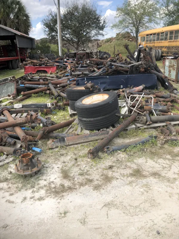 Delauto Used Truck Parts Inc - photo 3