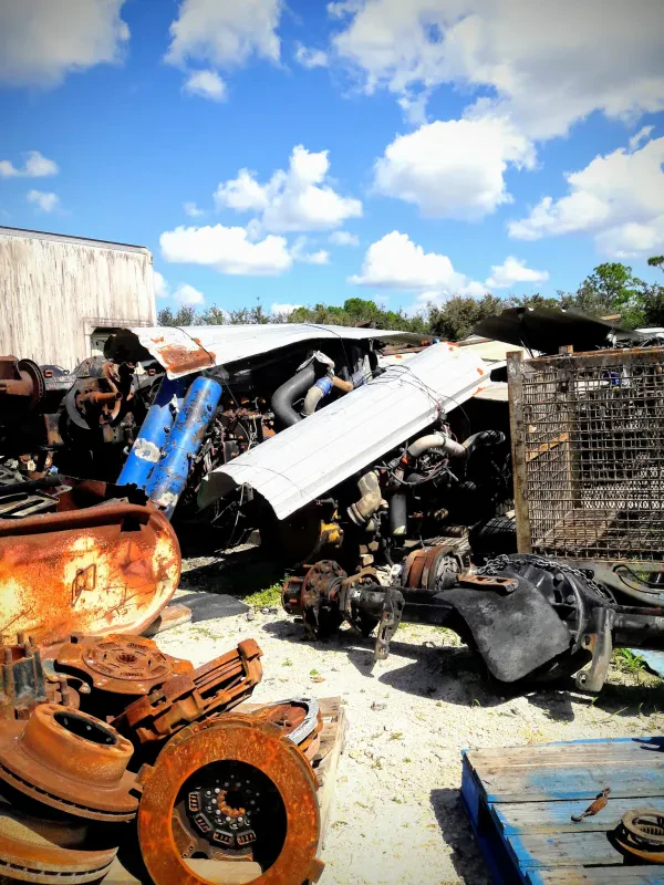 Delauto Used Truck Parts Inc - photo 4