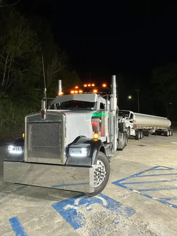 Davis Towing LLC - photo 4