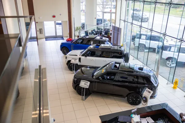 Land Rover Buckhead - photo 3