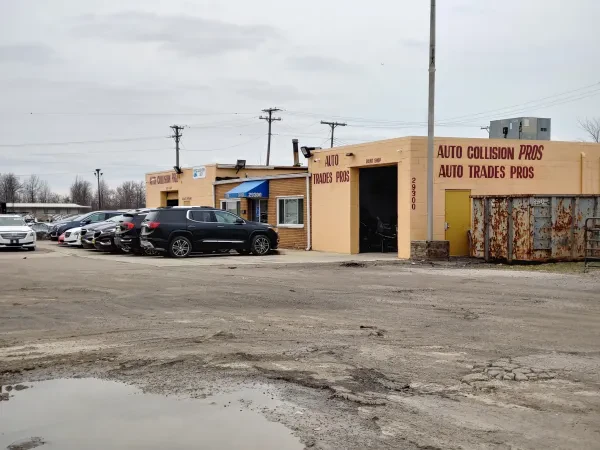 Auto Collision Pros LLC - photo 4