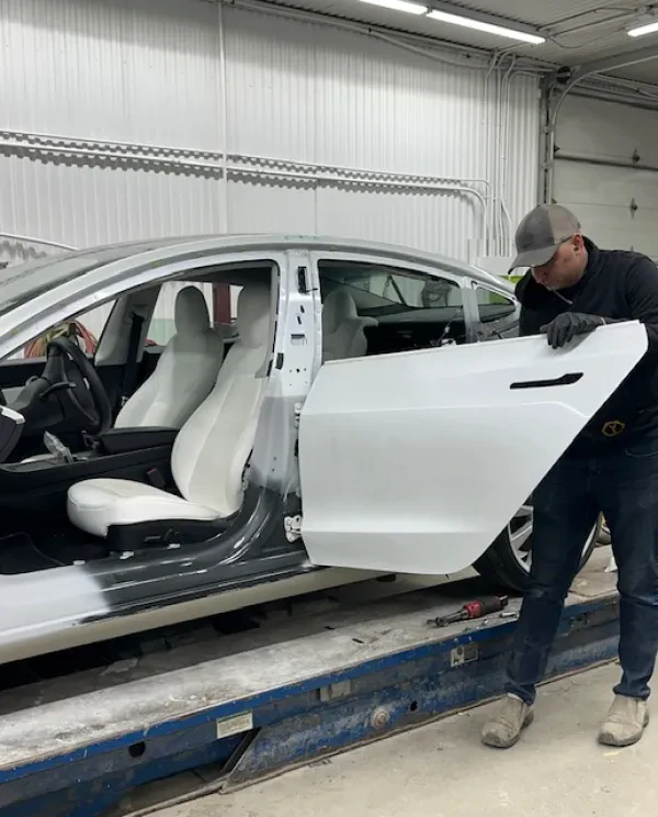 United Auto Body Inc. - photo 4