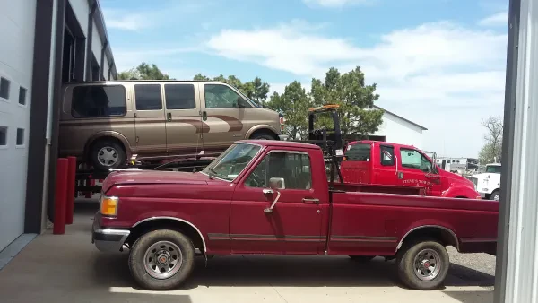 Steve's Towing & Repair - photo 4