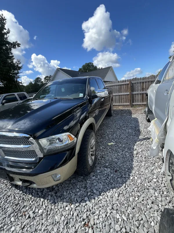 Trammell's Body Shop - photo 2