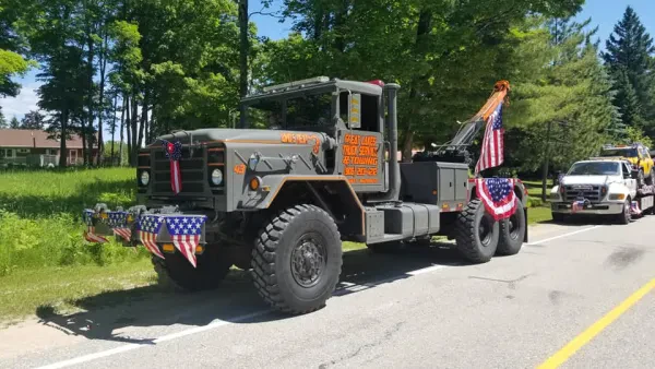 Great Lakes Truck Service & Towing - photo 2