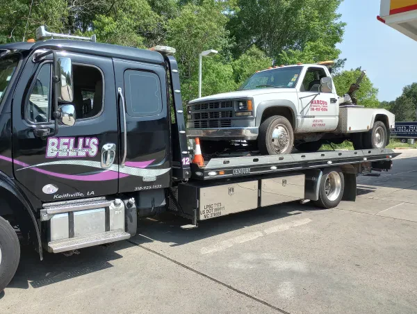Bell's Towing & Recovery LLC - photo 4