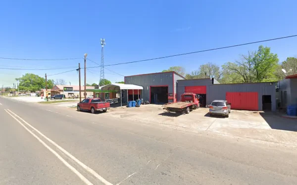 Sam Curry's Paint & Body Shop - photo 3