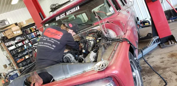 Fast Guys Automotive - photo 2