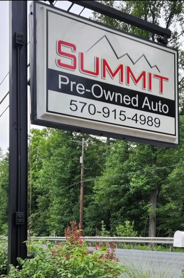 Summit Pre-Owned Auto - photo 4