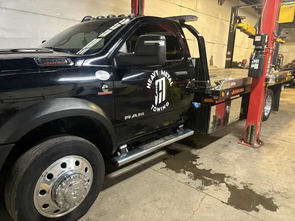 Heavy Metal Towing and Recovery - photo 3